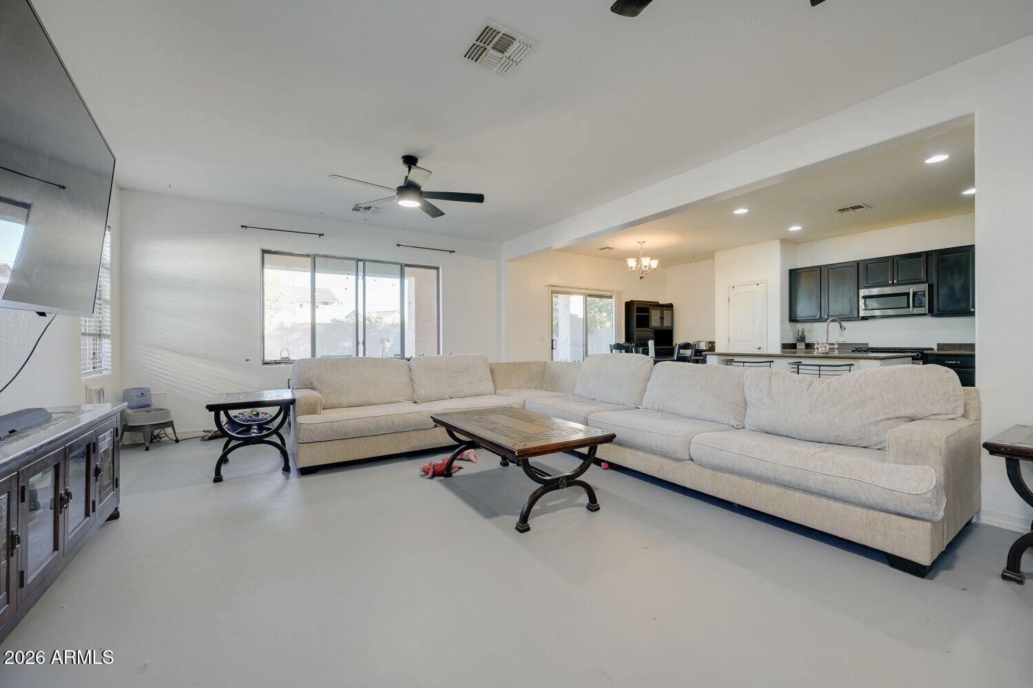 40884 W BEDFORD Drive