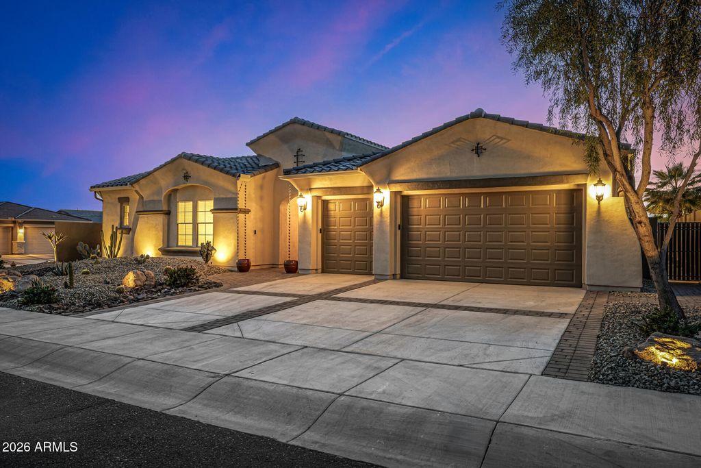 Photo of 11934 S 181st Avenue, Goodyear, AZ 85338 (MLS # 6985422)