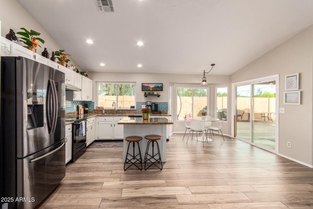 Photo of 740 W Saragosa Street, Chandler, AZ 85225 (MLS # 6952266)