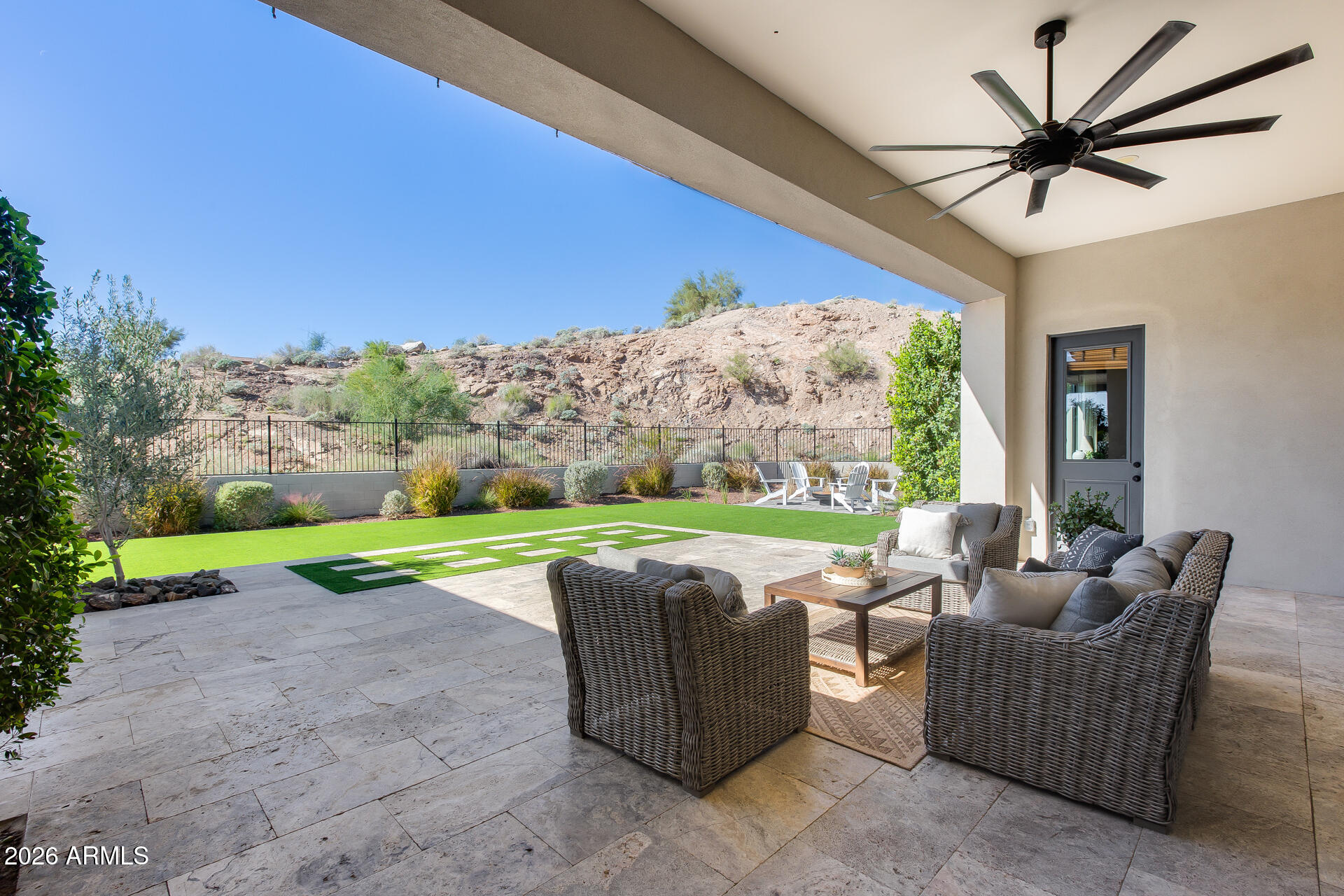 6439 W TOMBSTONE Trail