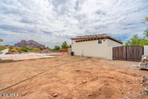 ARROYO HEIGHTS - Residential