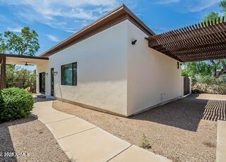 ARROYO HEIGHTS - Residential