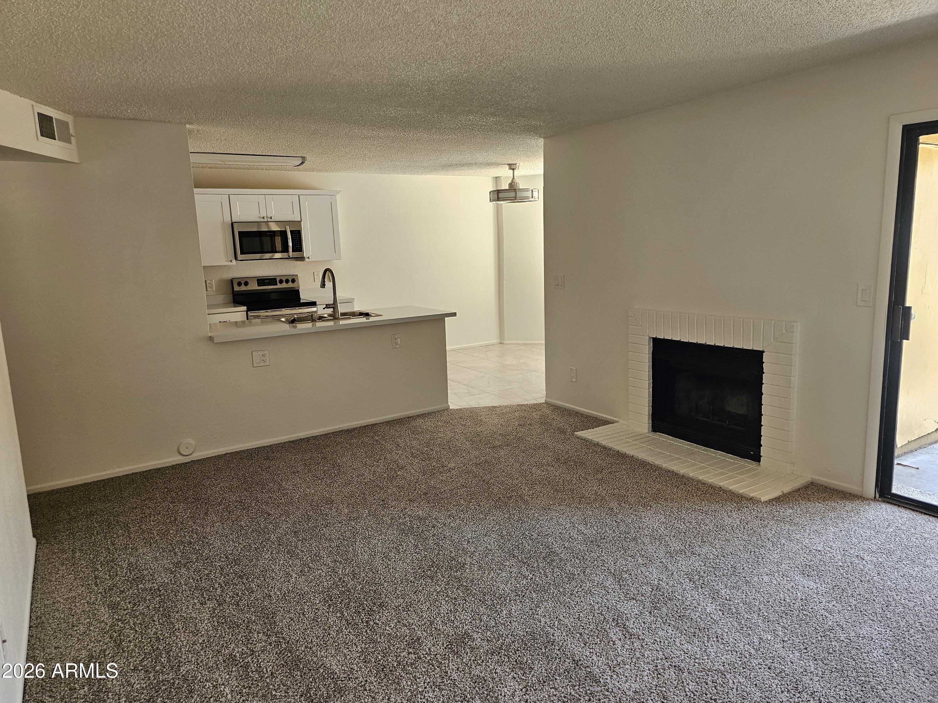 5236 W PEORIA Avenue 128