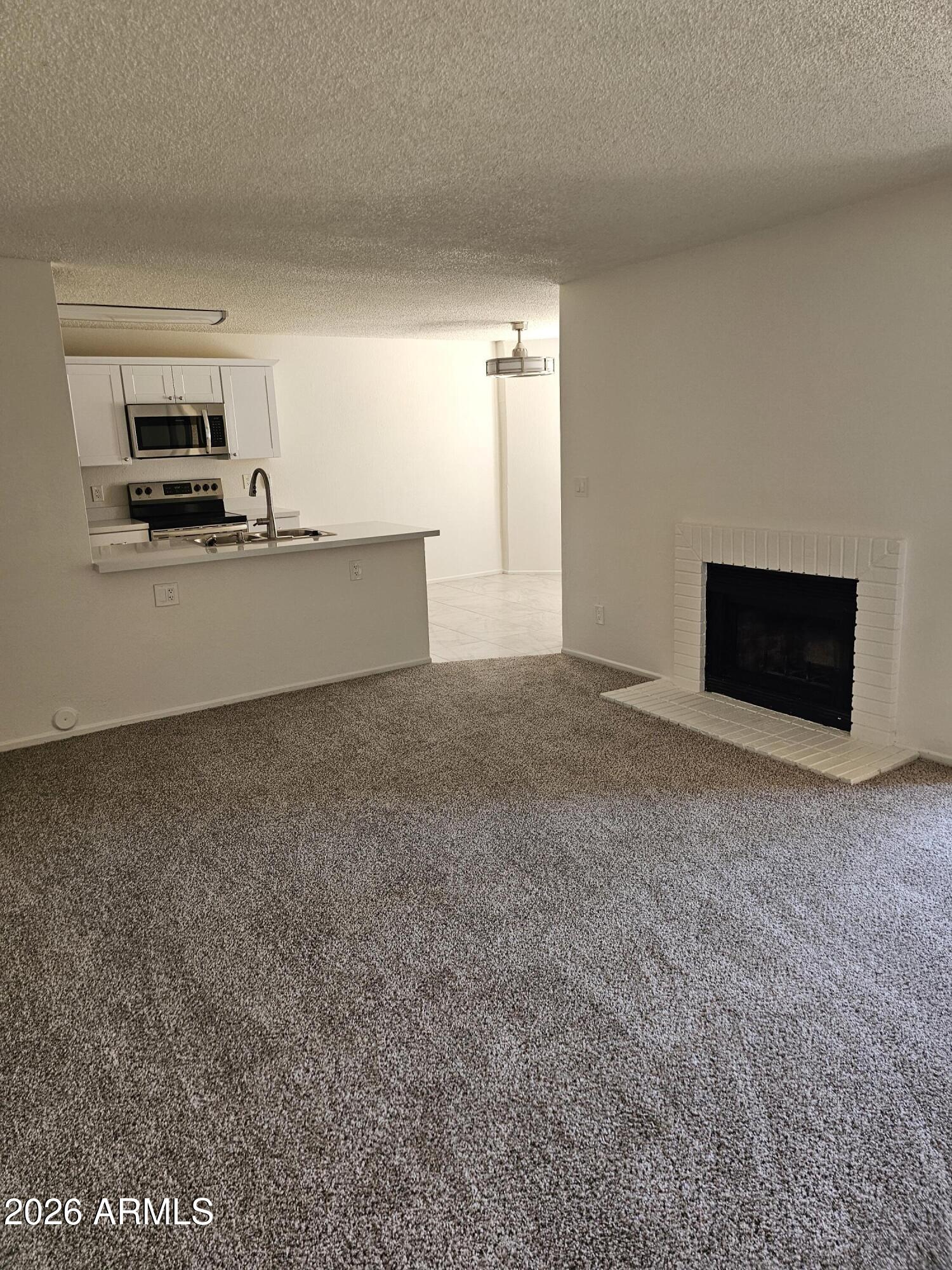 5236 W PEORIA Avenue 128