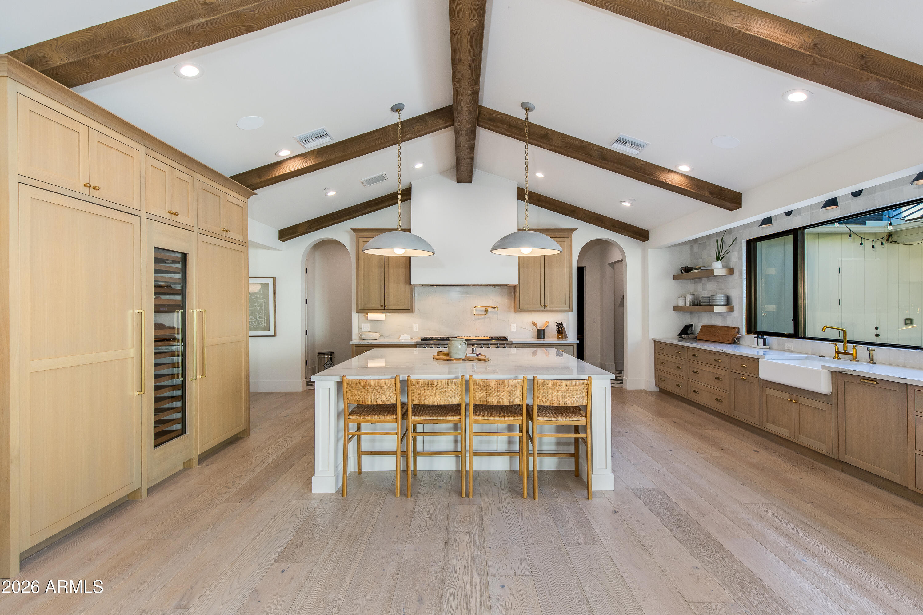 CASA DE CAMELBACK - Residential