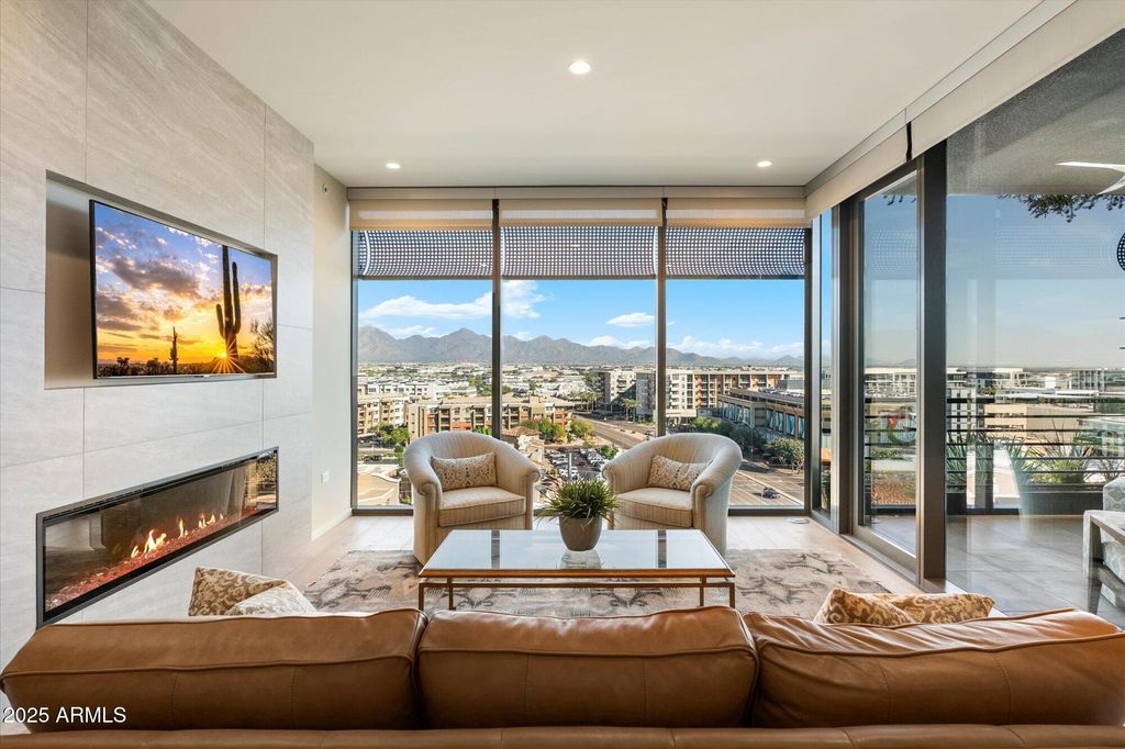 Photo of 7180 E Kierland Boulevard #1015, Scottsdale, AZ 85254 (MLS # 6948347)