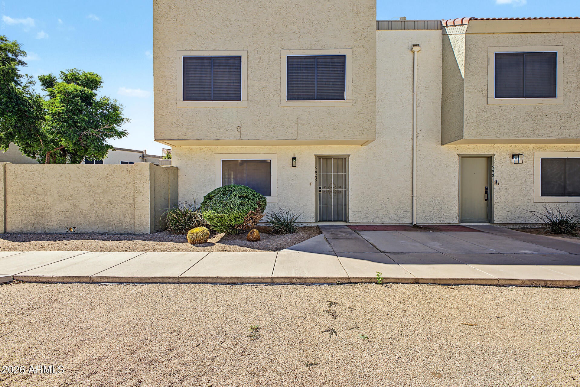 5969 N 48TH Drive