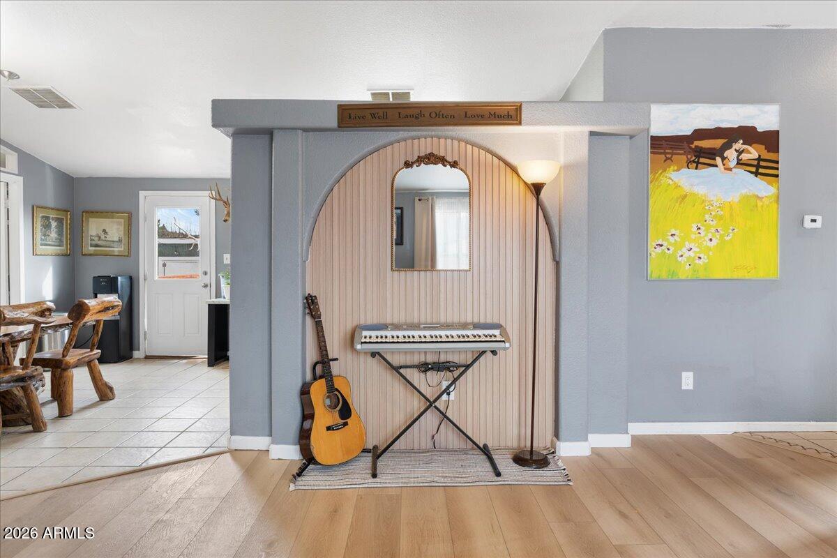 2387 S COWPOKE Circle