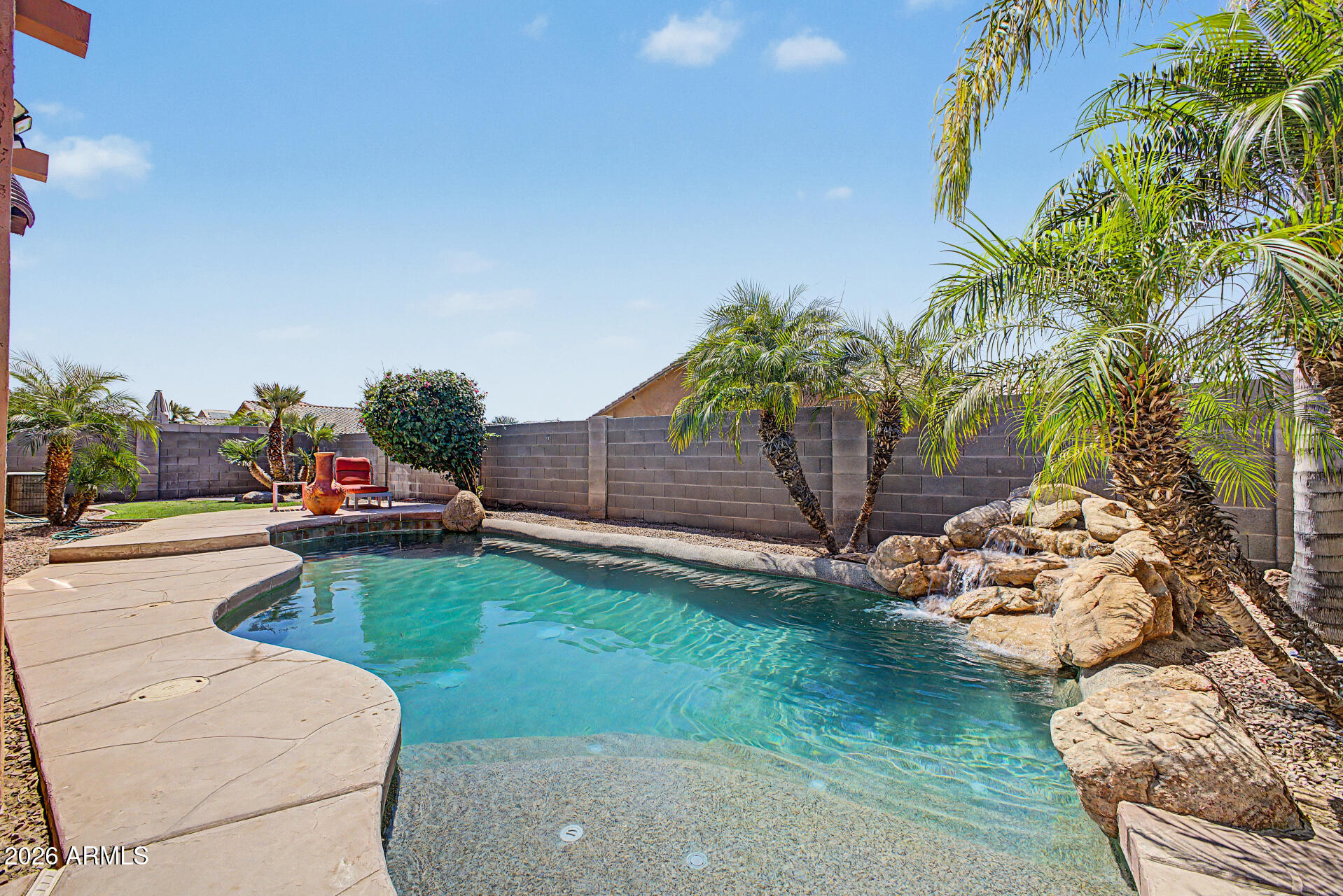 45713 W Mountain View Road