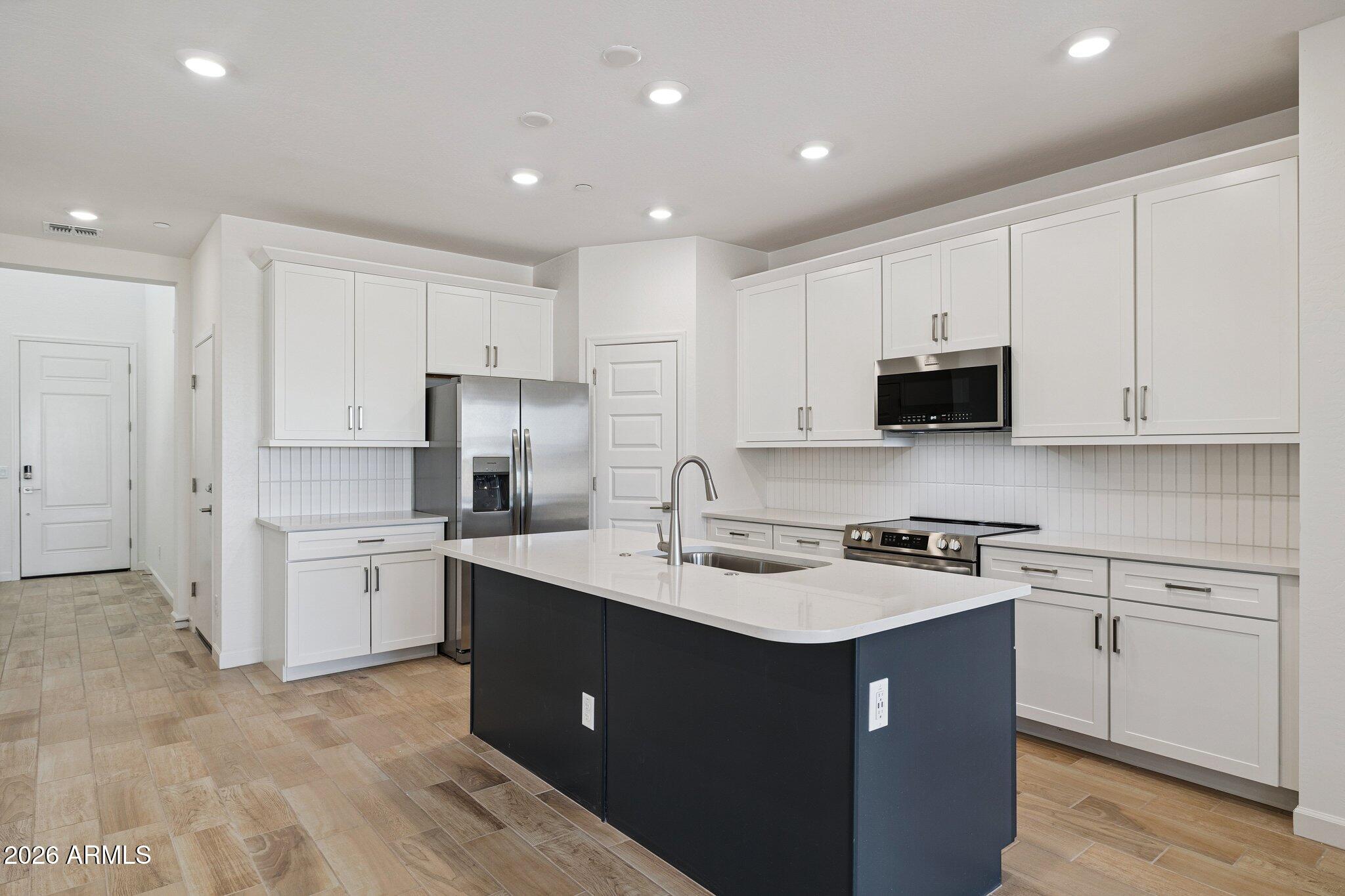 32548 N SMOKE VIEW Trail