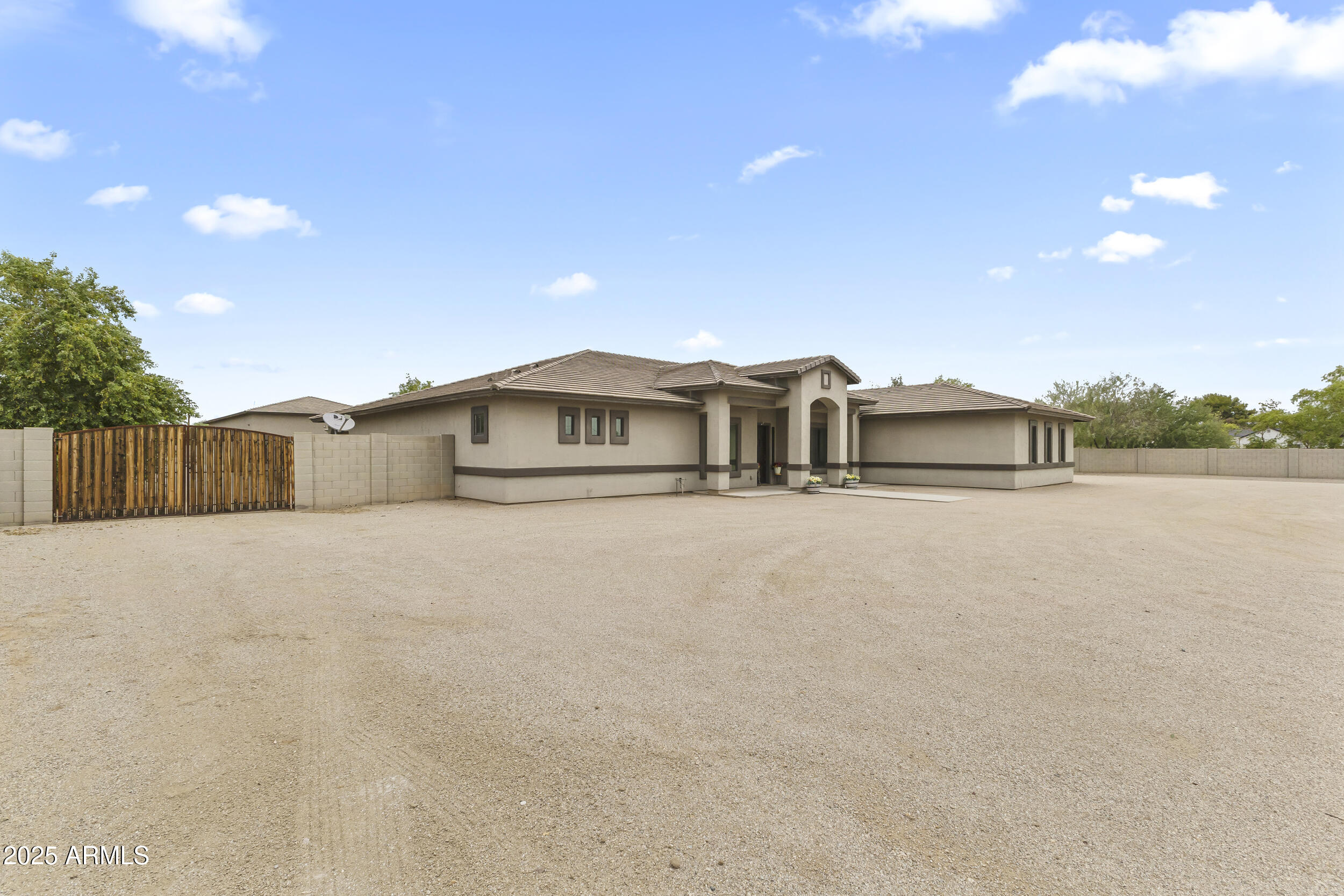 13012 W WOLFLEY Drive