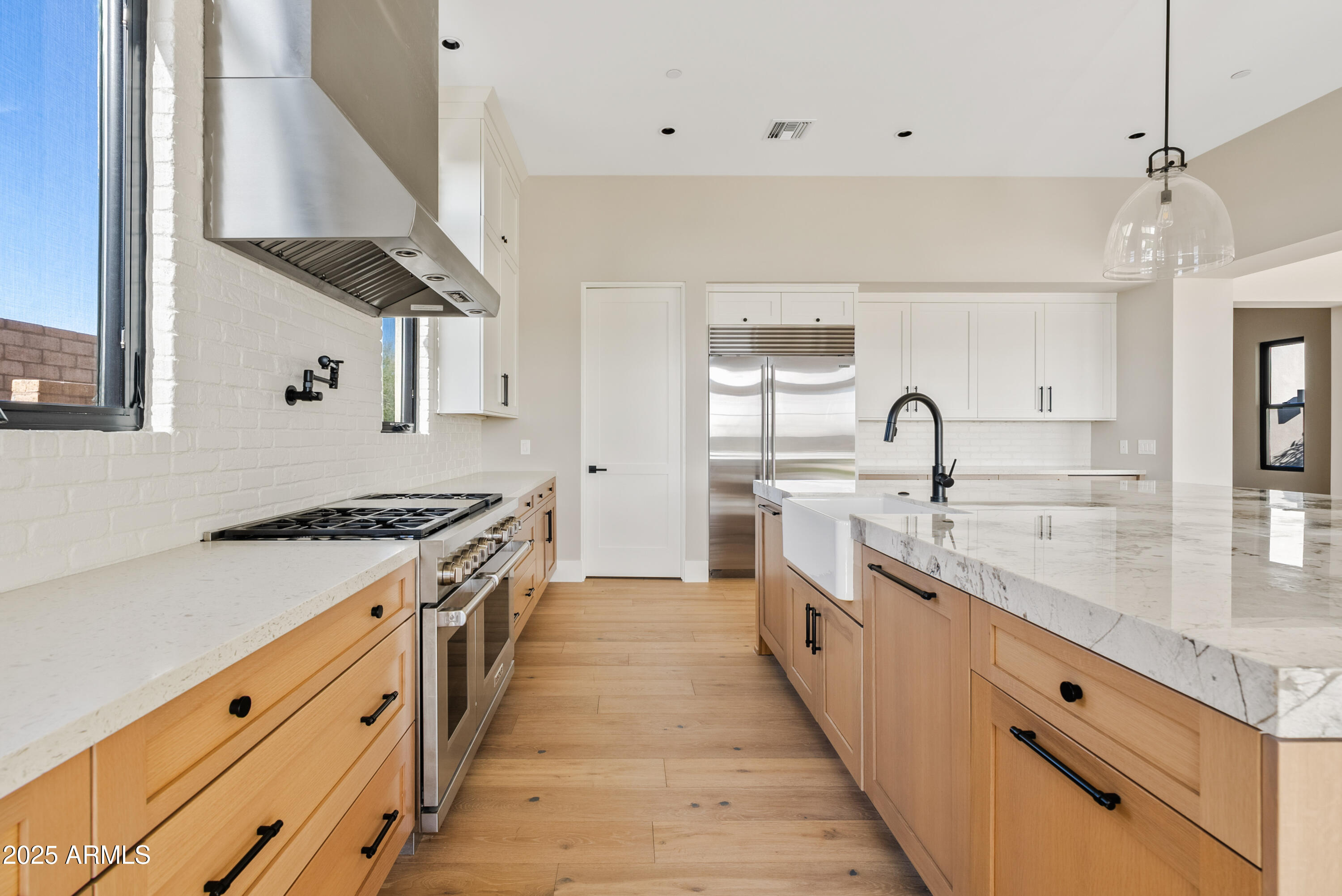 Scottsdale, Arizona 85255, United States, 4 Bedrooms Bedrooms, ,5 BathroomsBathrooms,Residential,Pending,23285