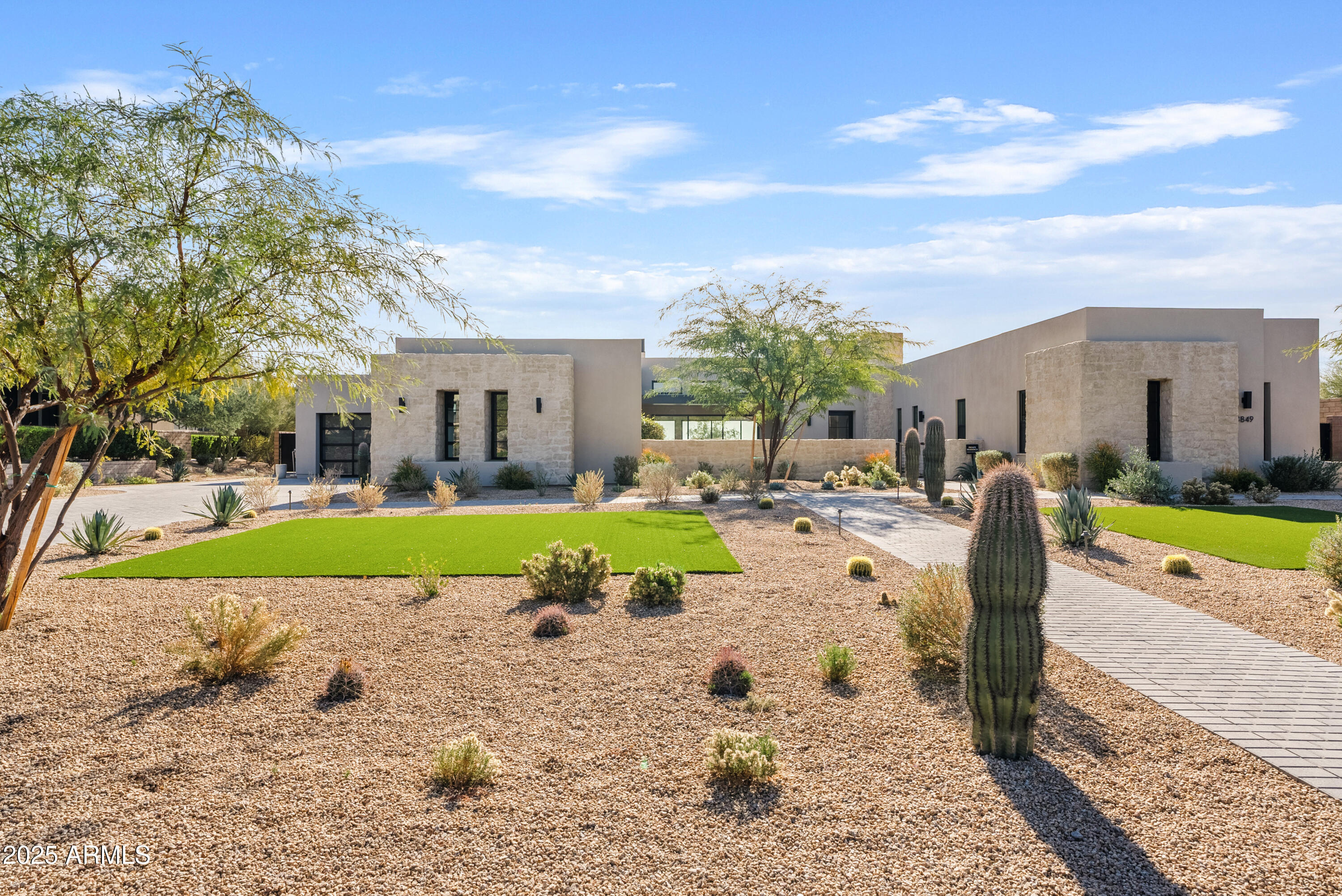 Scottsdale, Arizona 85255, United States, 4 Bedrooms Bedrooms, ,5 BathroomsBathrooms,Residential,Pending,23285