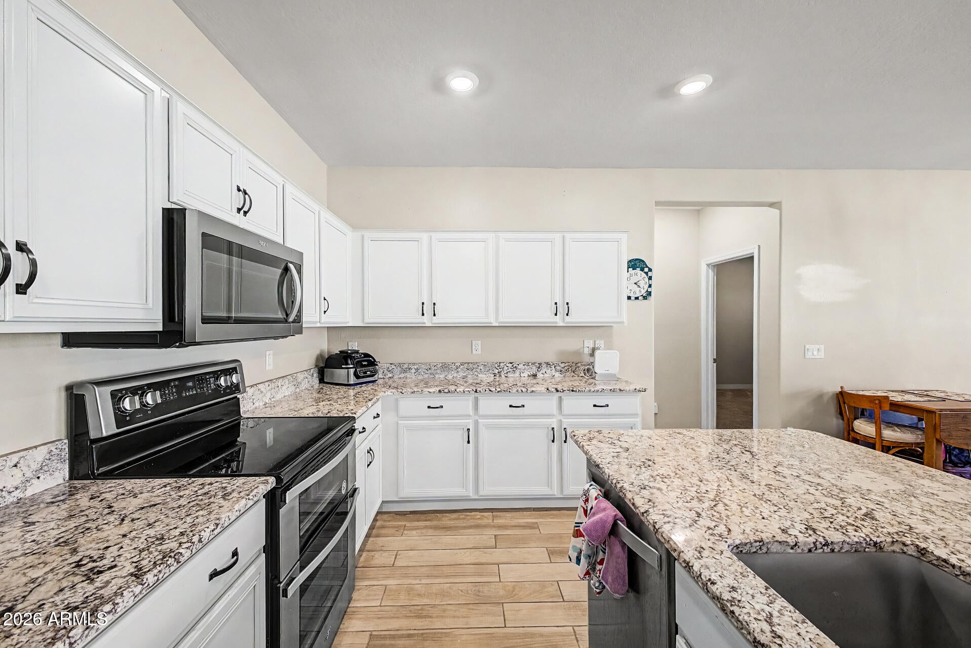 11894 E RED BUTTE --