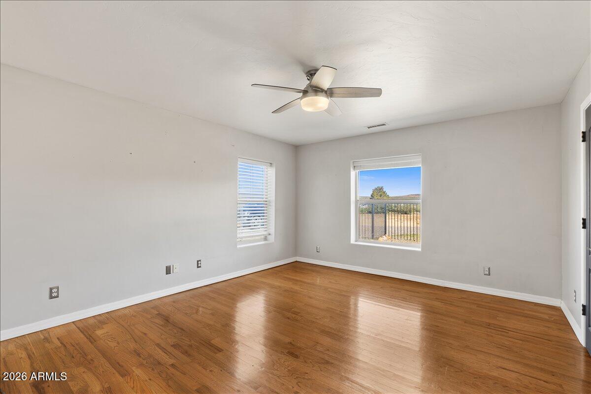S8 T13N R2E - Residential