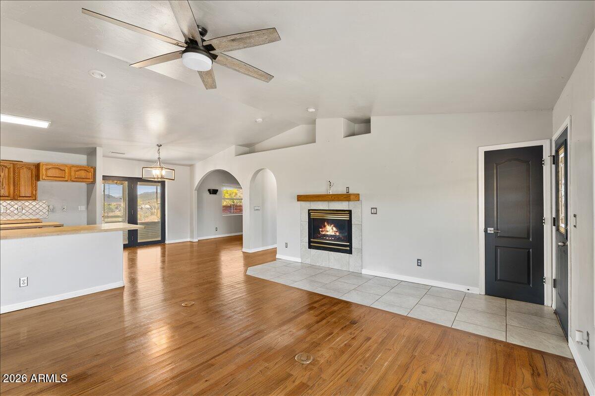 S8 T13N R2E - Residential