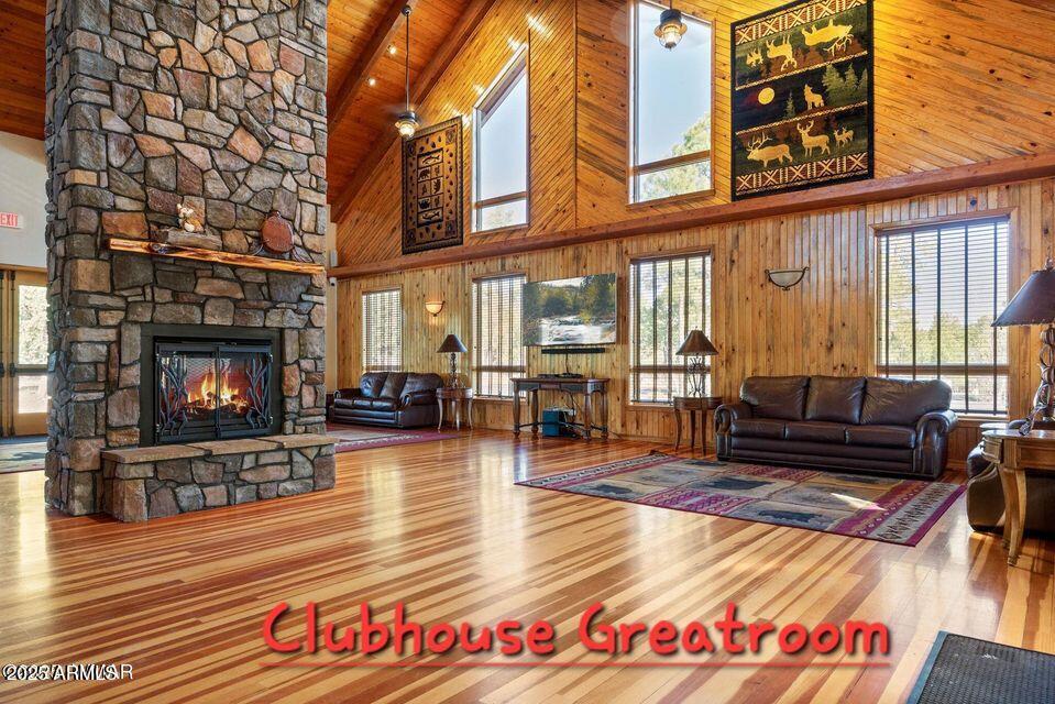White Mountain Vacation Village - Residential