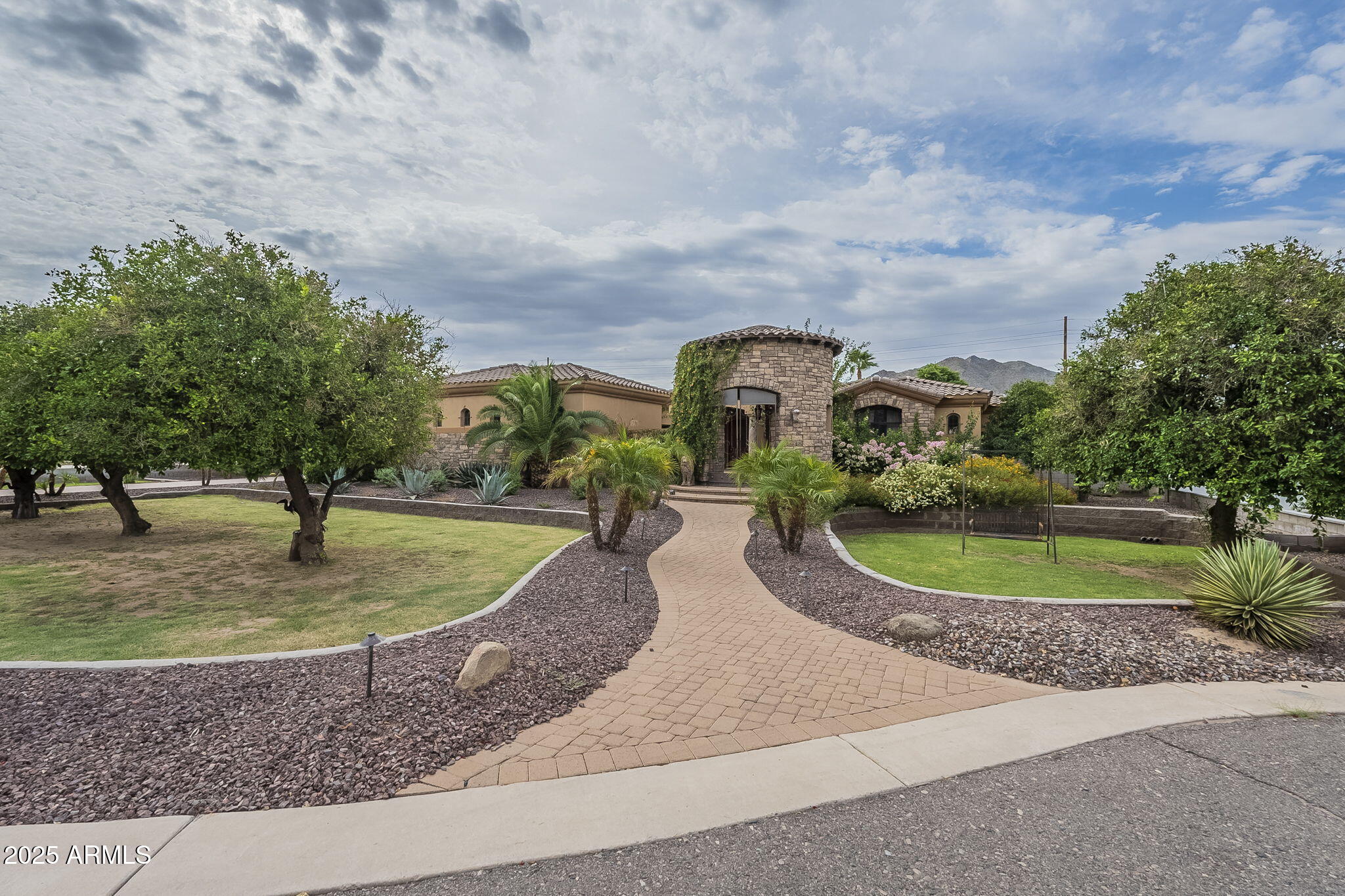 Homes for Sale in Queen Creek Arizona 2 17315 E STARFLOWER Court