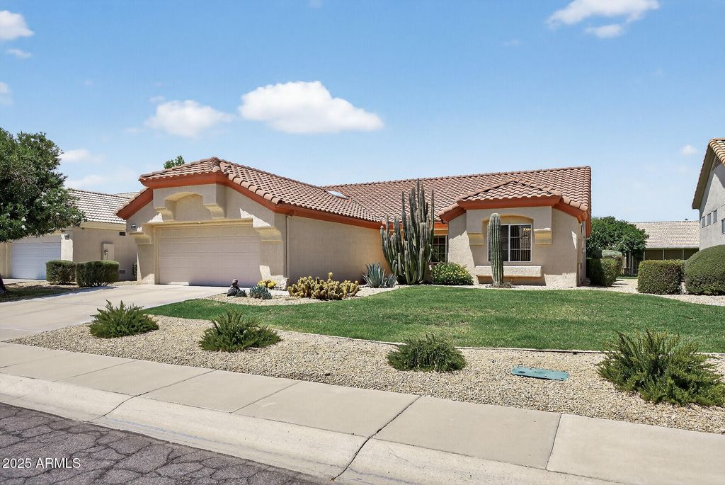 Photo of 14140 W Circle Ridge Drive, Sun City West, AZ 85375 (MLS # 6909092)