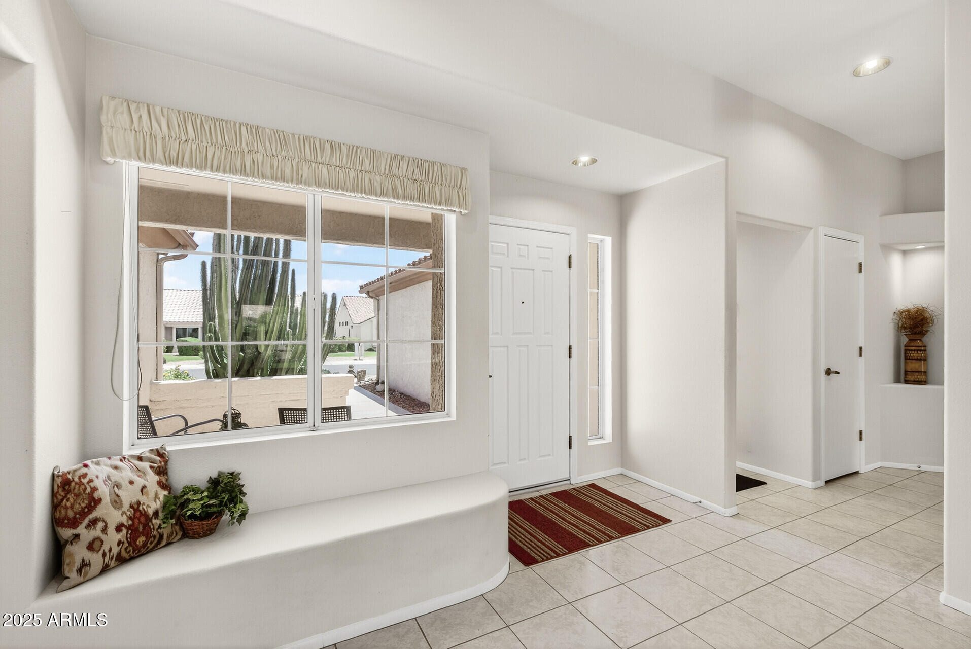 14140 W CIRCLE RIDGE Drive