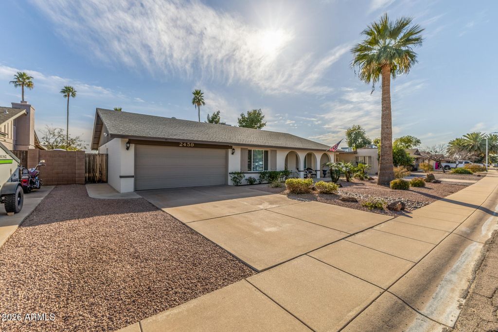 Photo of 2459 E La Jolla Drive, Tempe, AZ 85282 (MLS # 6977021)