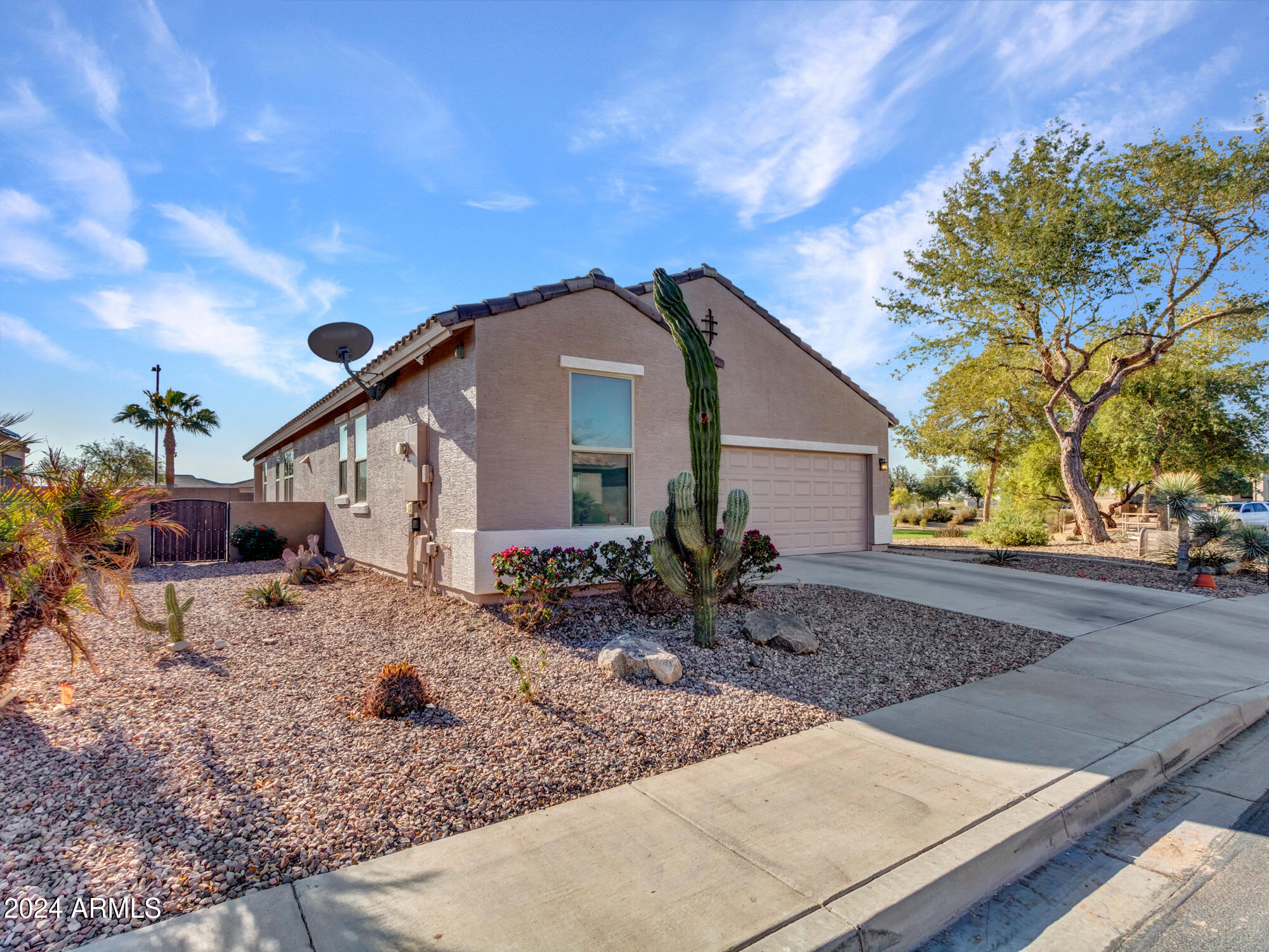 Buckeye, Arizona 85326, United States, 2 Bedrooms Bedrooms, ,2 BathroomsBathrooms,Residential,Active,26432