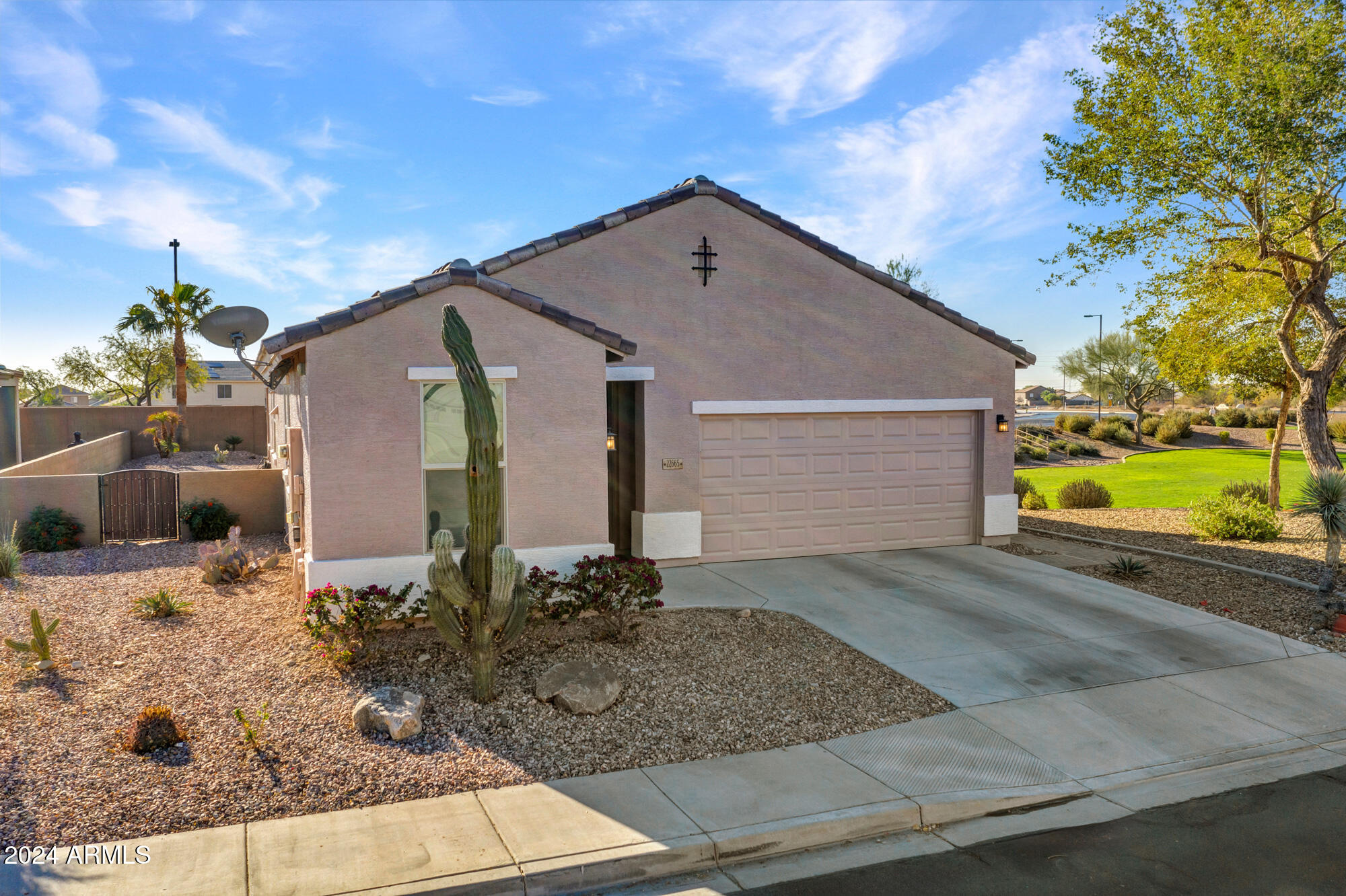 Buckeye, Arizona 85326, United States, 2 Bedrooms Bedrooms, ,2 BathroomsBathrooms,Residential,Active,26432
