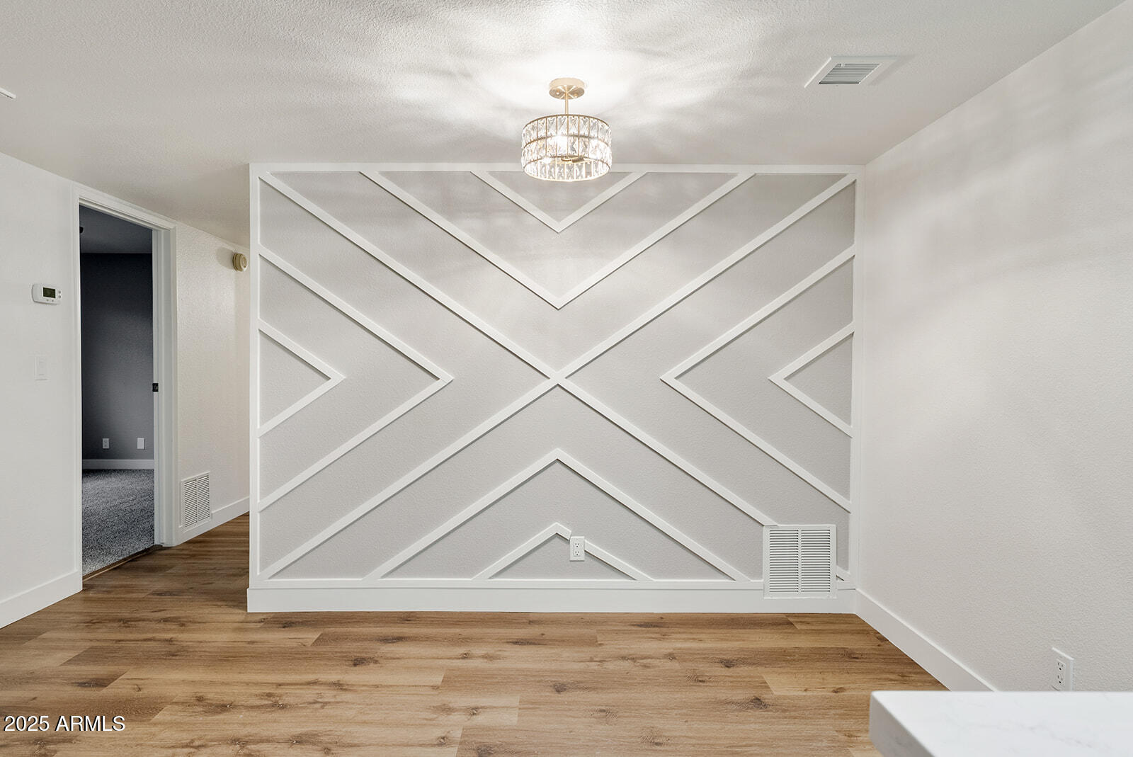 2020 W UNION HILLS Drive 201