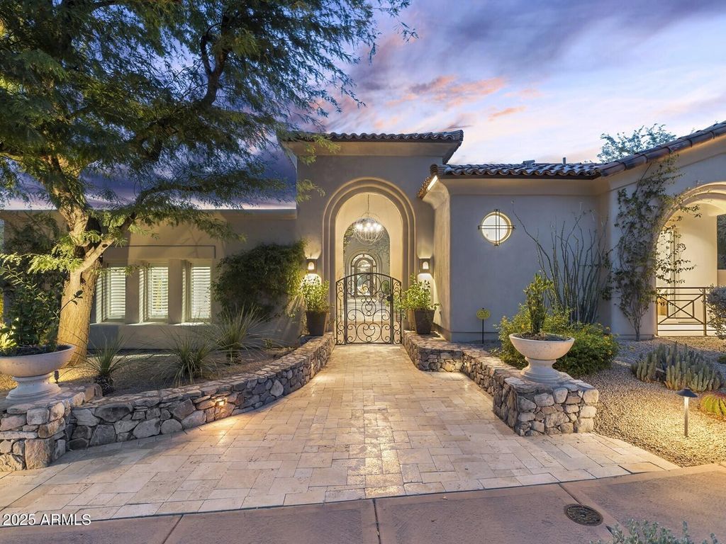 Photo of 9290 E Thompson Peak Parkway #142, Scottsdale, AZ 85255 (MLS # 6927502)