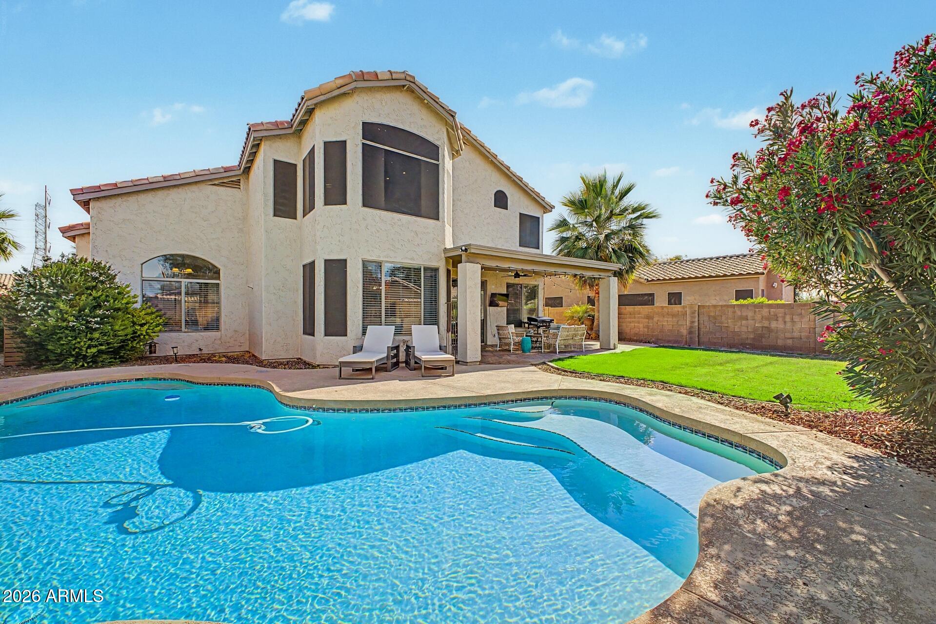SONOMA RANCH - Residential