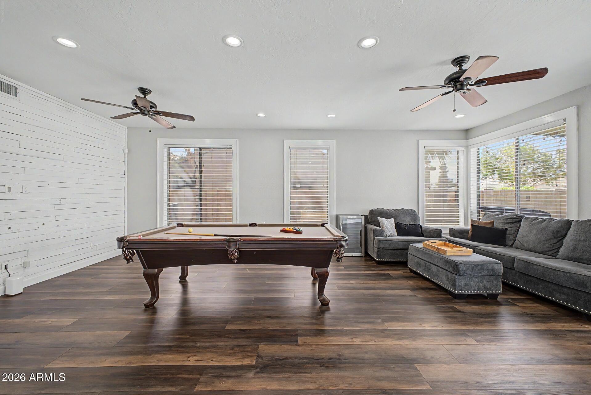 SONOMA RANCH - Residential
