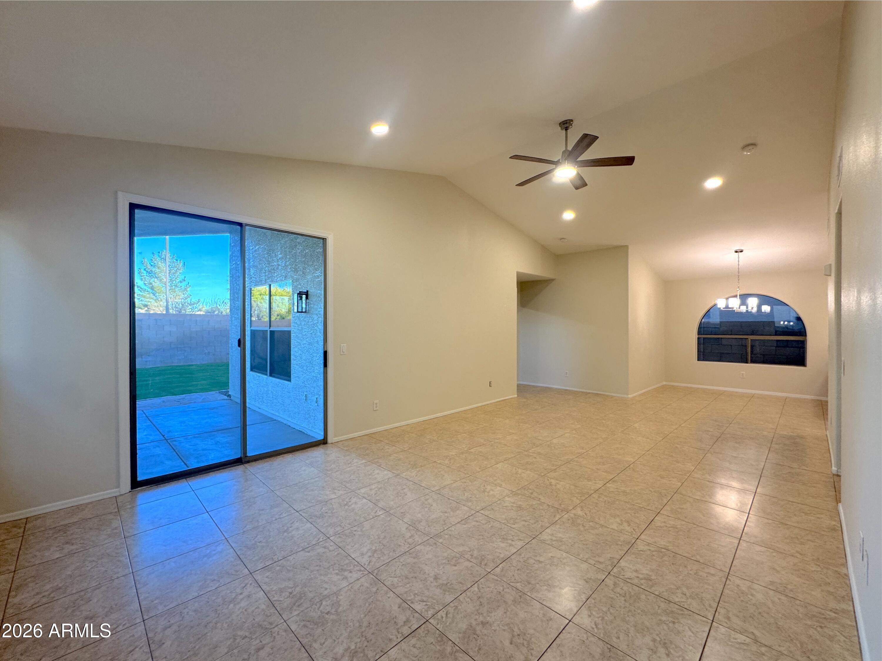 1051 S HONEYSUCKLE Lane