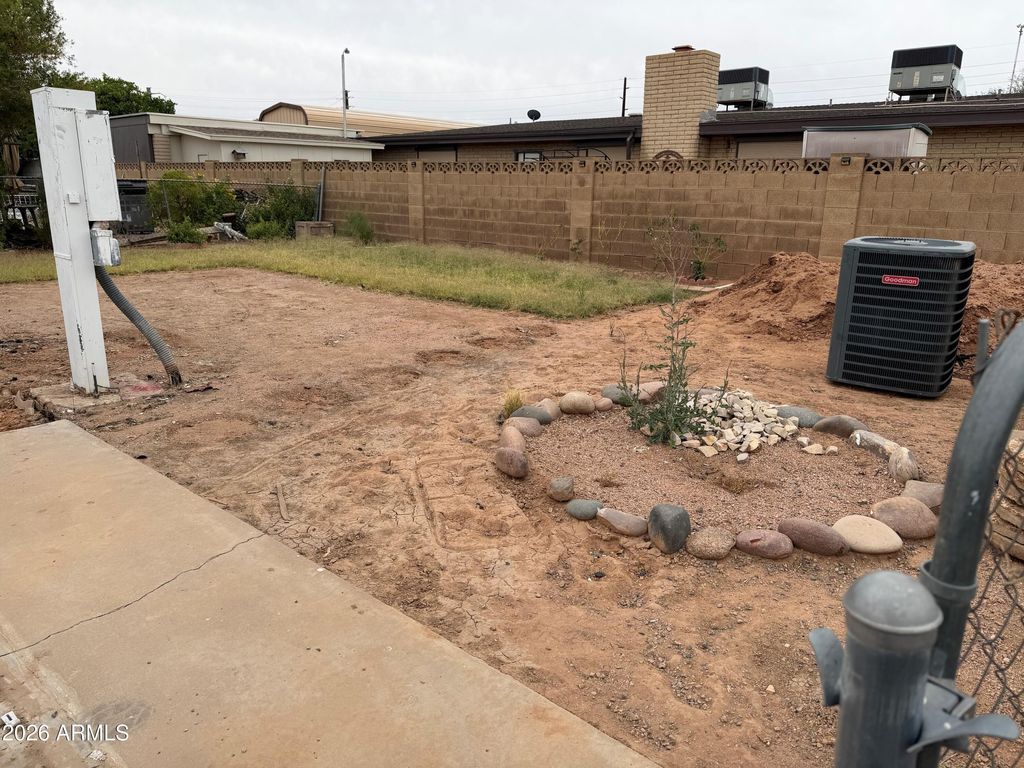 Photo of 308 S Wayfarer #90, Mesa, AZ 85204 (MLS # 7023708)