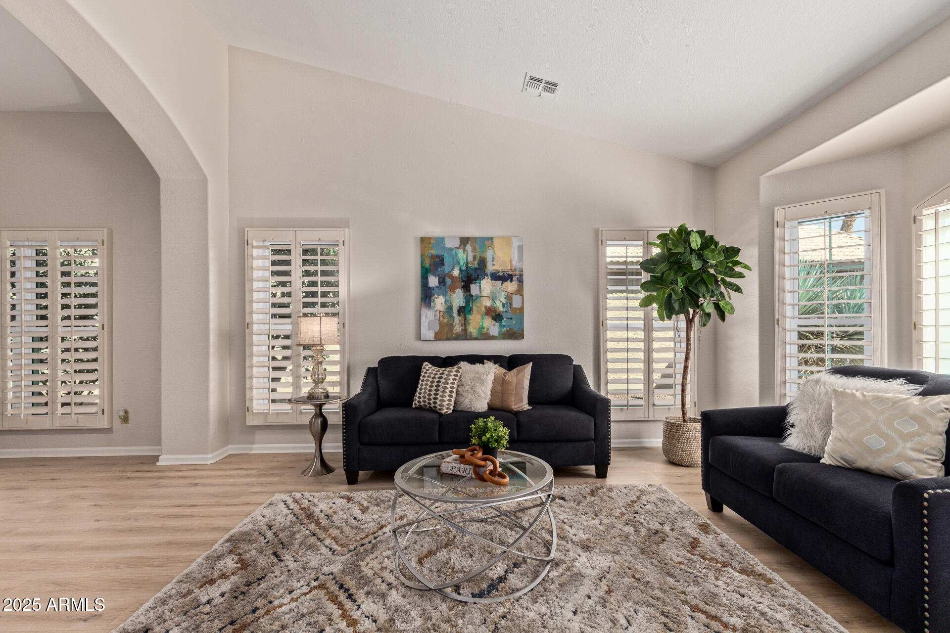 10214 E COOPERS HAWK Drive