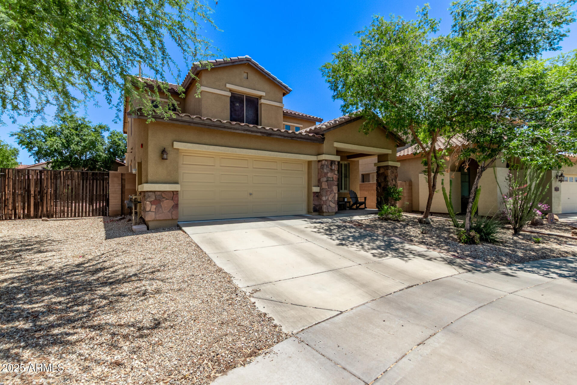7031 W LONE TREE Trail
