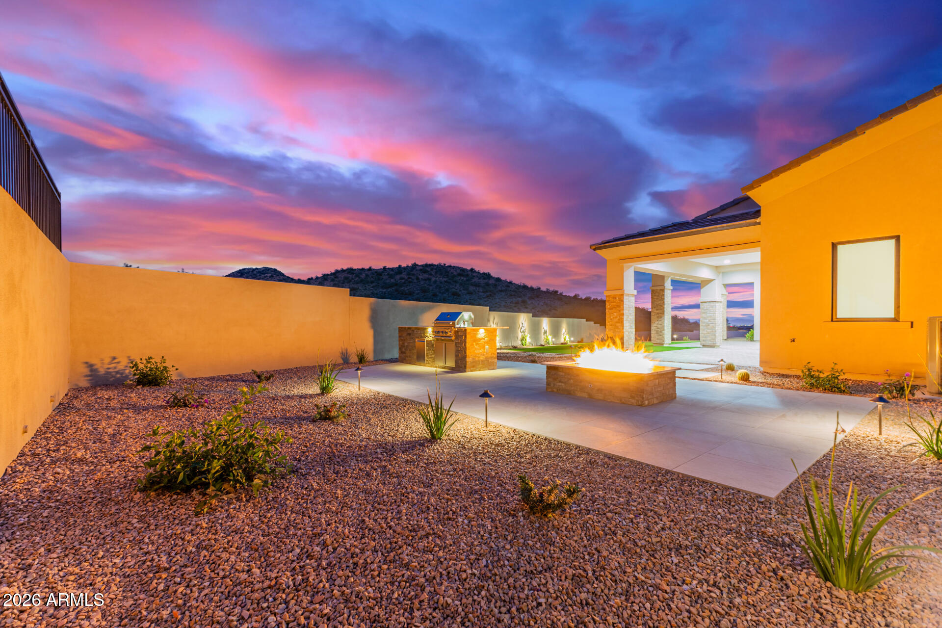 QUAIL CANYON AT THE SUPERSTITIONS - Residential