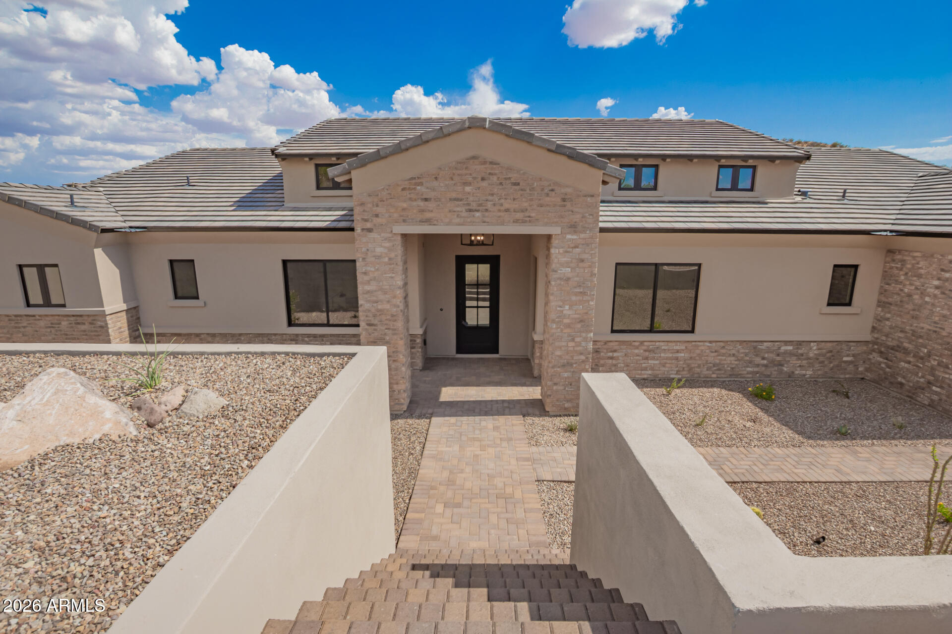 8871 E CANYON VISTA 40 Drive