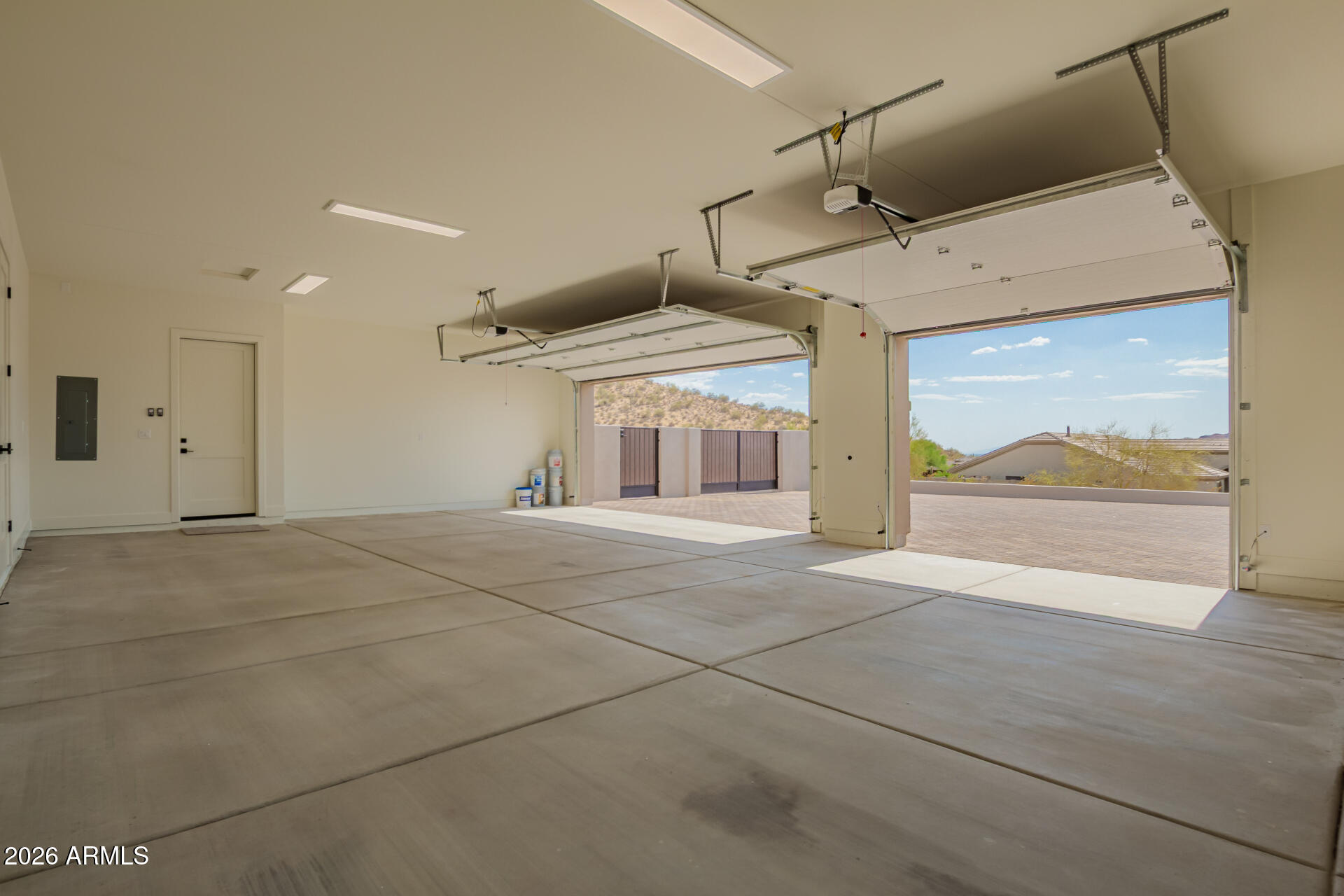 QUAIL CANYON AT THE SUPERSTITIONS - Residential