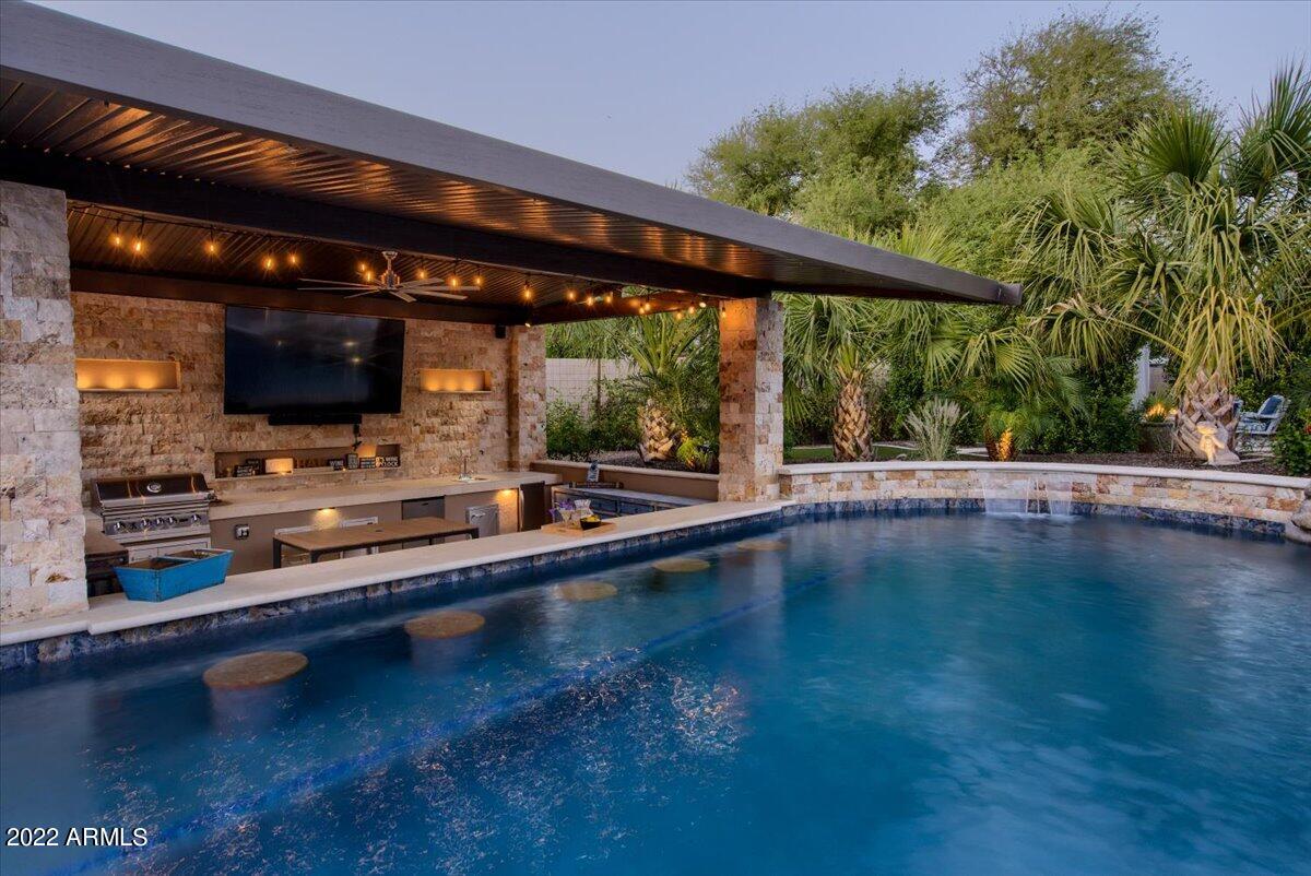 VISTA ESTANCIA - Residential
