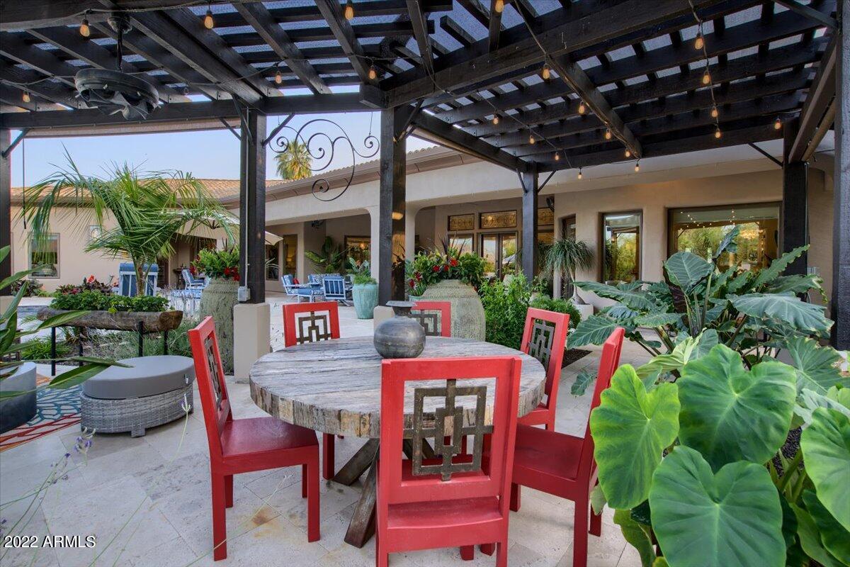 VISTA ESTANCIA - Residential