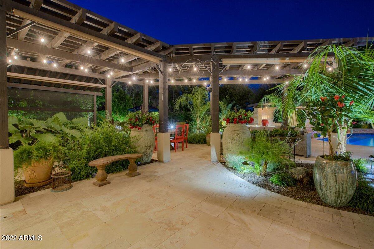 VISTA ESTANCIA - Residential