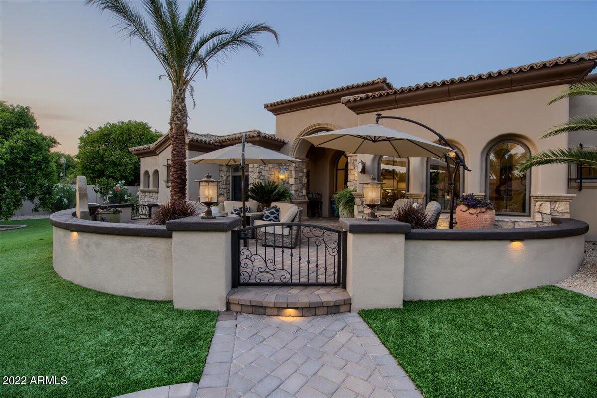 VISTA ESTANCIA - Residential