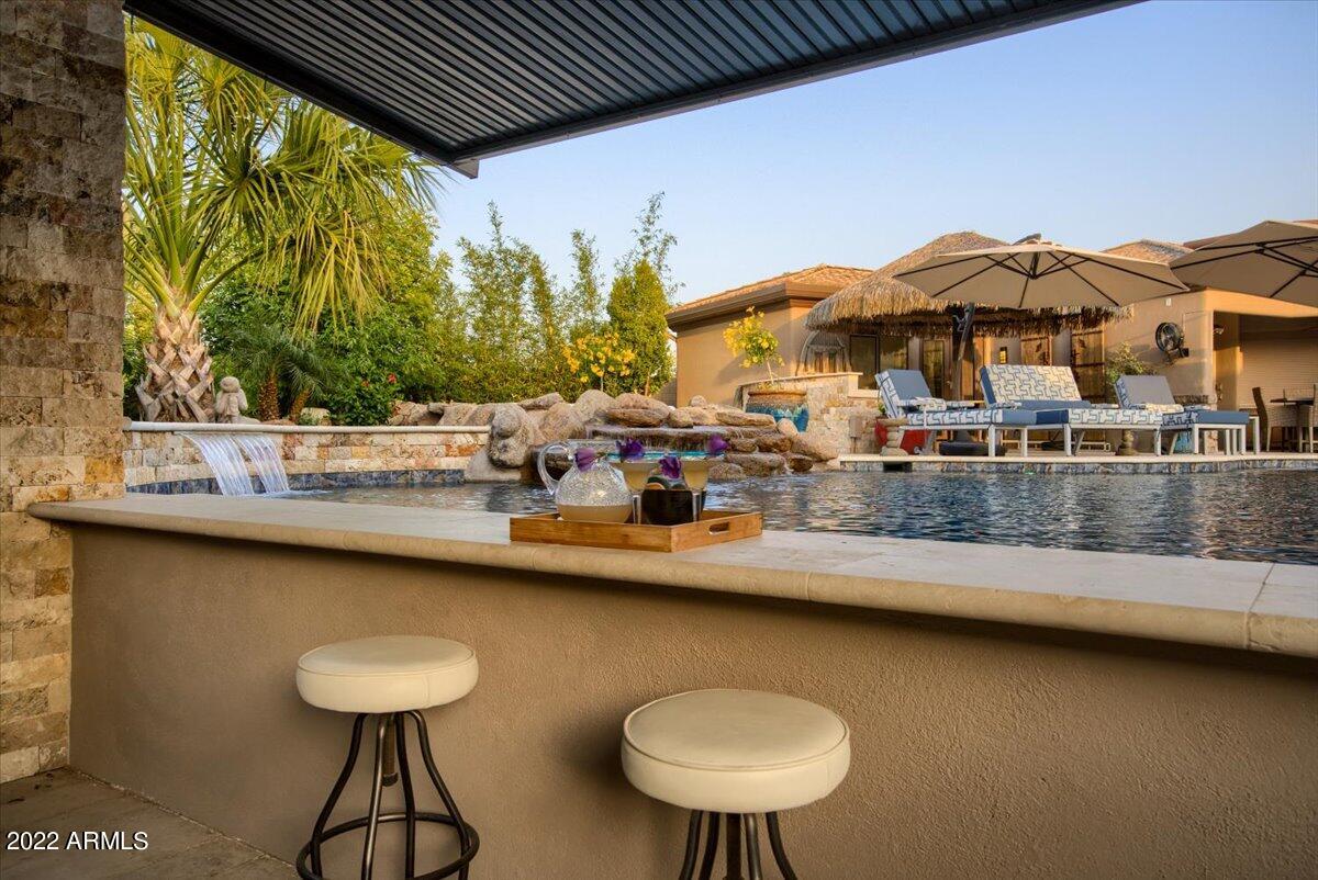VISTA ESTANCIA - Residential