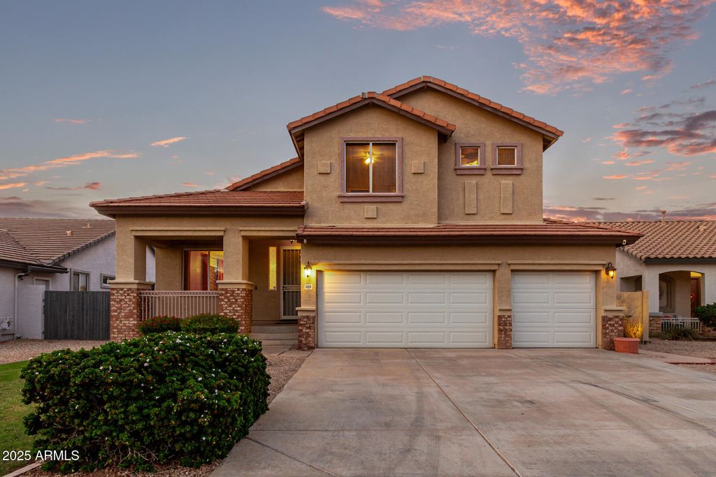 Photo of 2628 E Stottler Drive, Gilbert, AZ 85296 (MLS # 6926337)