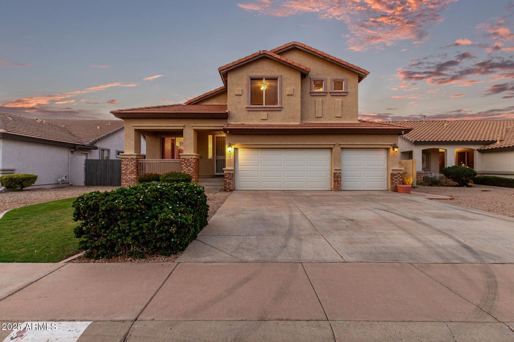 Photo of 2628 E Stottler Drive, Gilbert, AZ 85296 (MLS # 6926337)