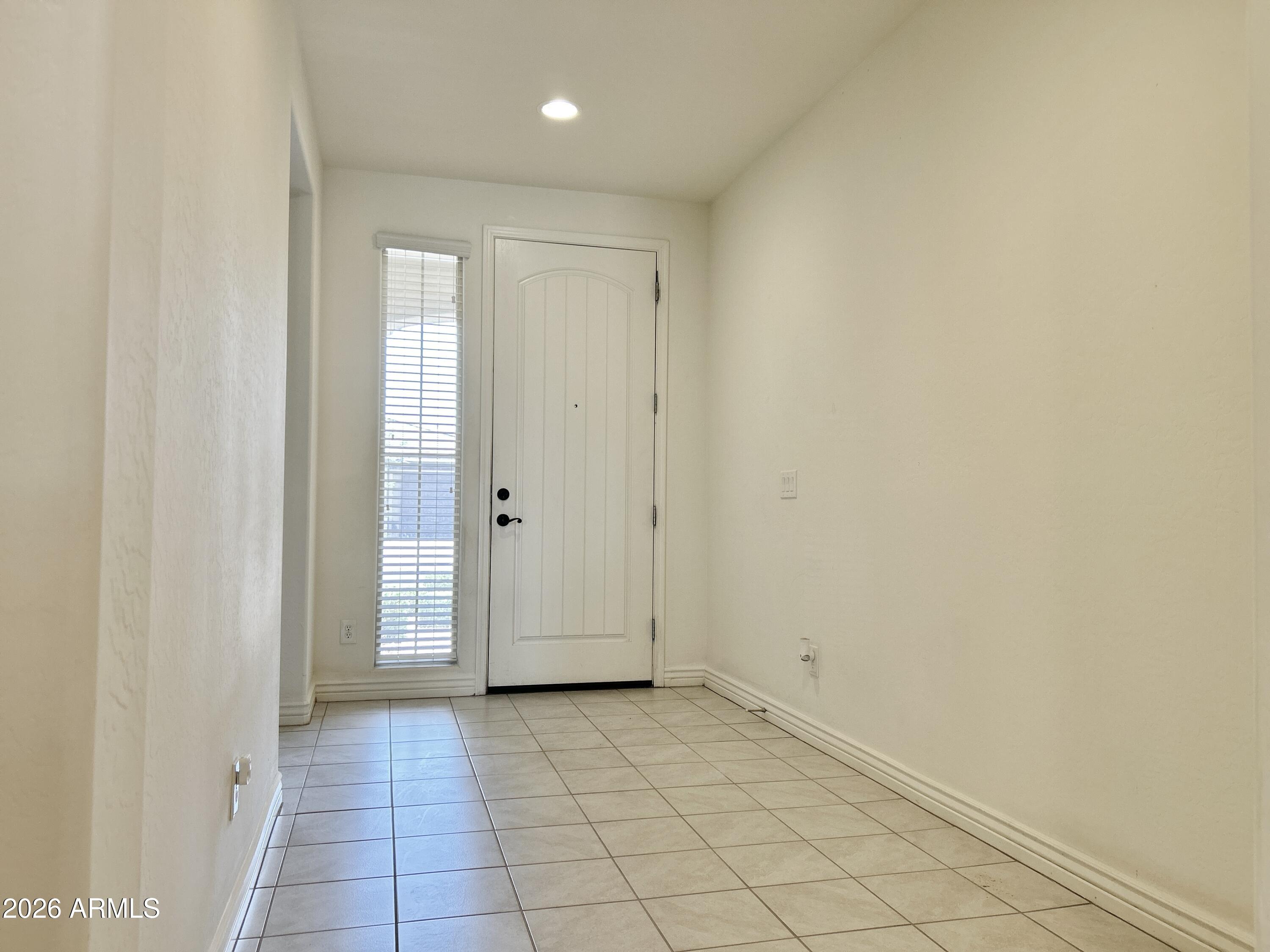10622 E WAVELENGTH Avenue