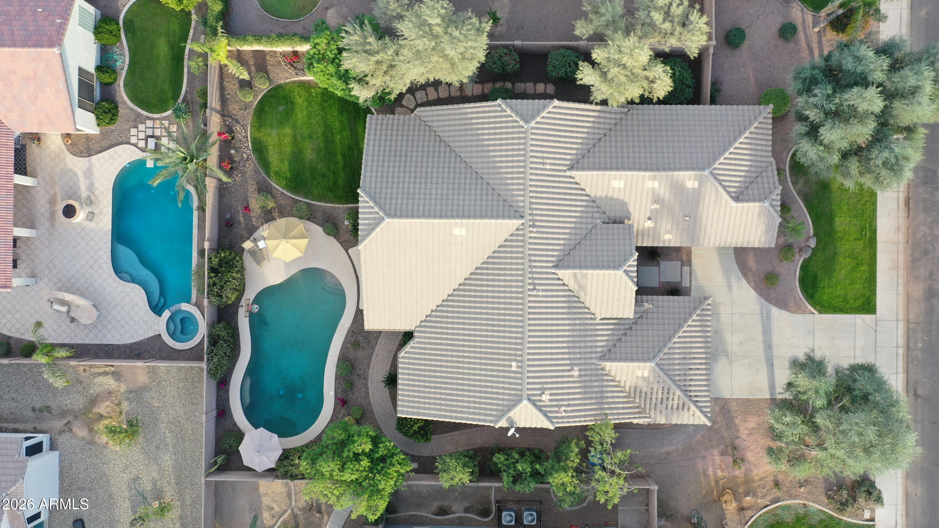 4424 E Palmdale Lane