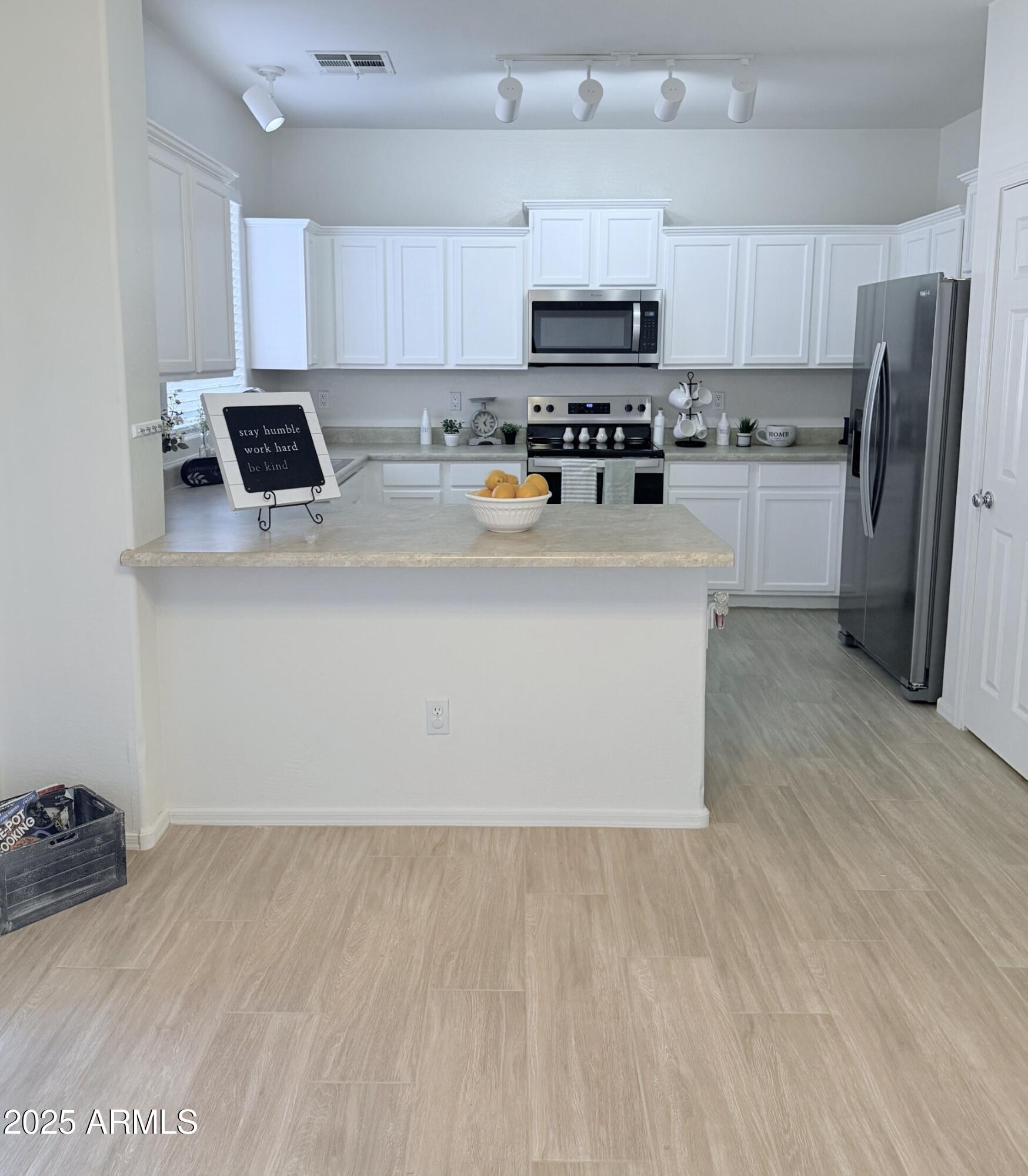 Homes for Sale in Queen Creek Arizona 4 1840 S FALCON Drive