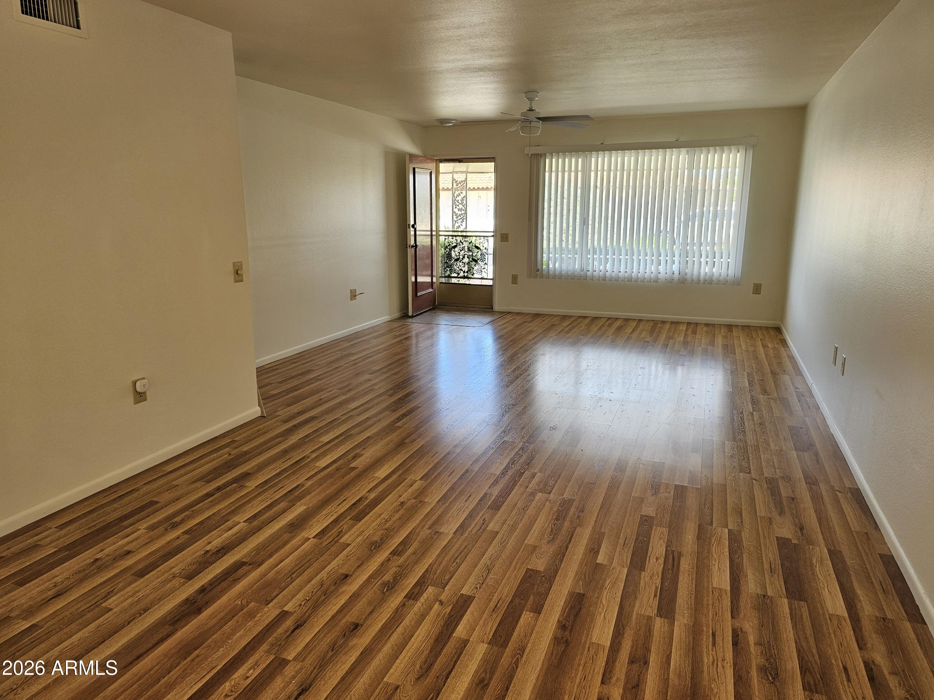 9859 W EMBERWOOD Drive