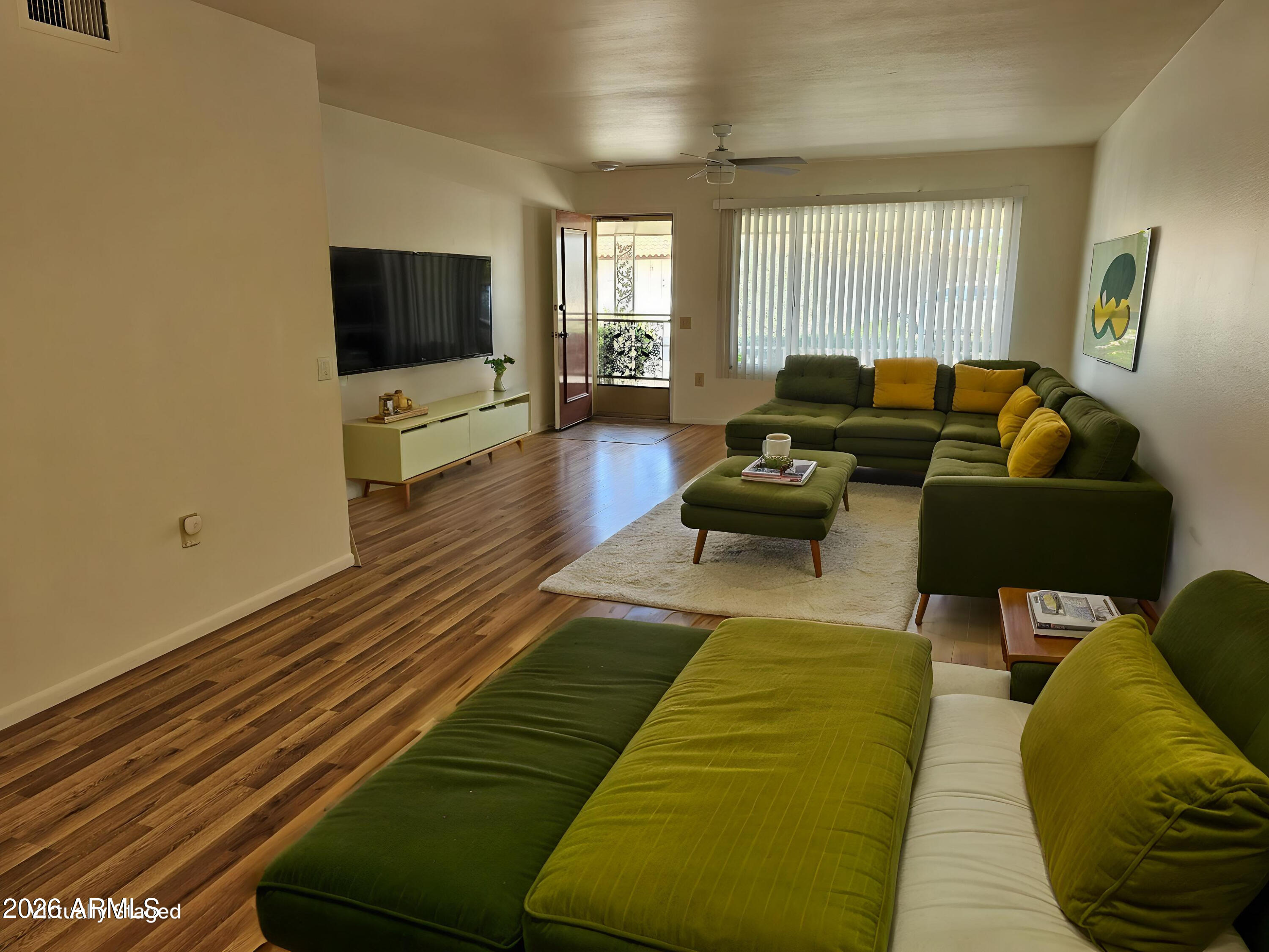 9859 W EMBERWOOD Drive